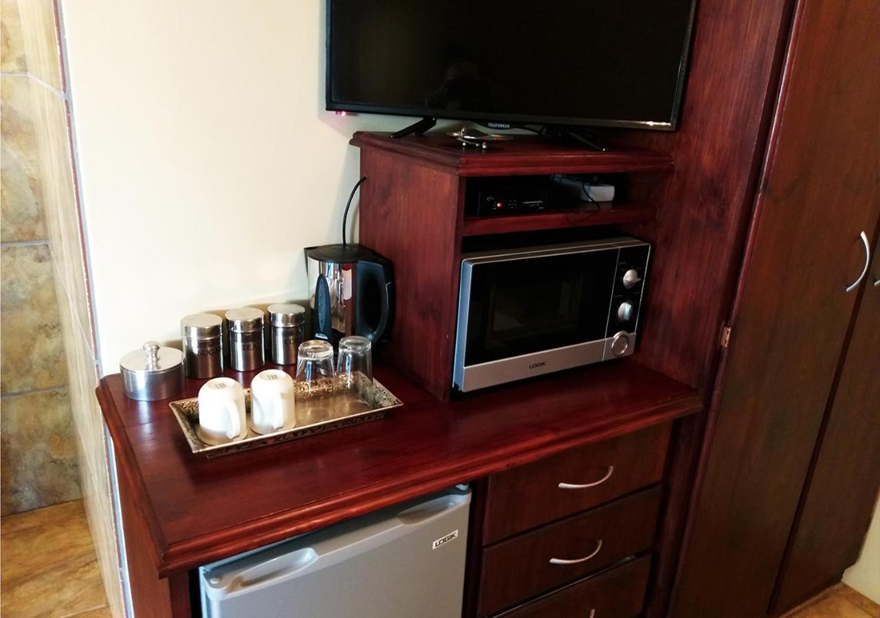 Alimento Guest House Upington Exterior foto