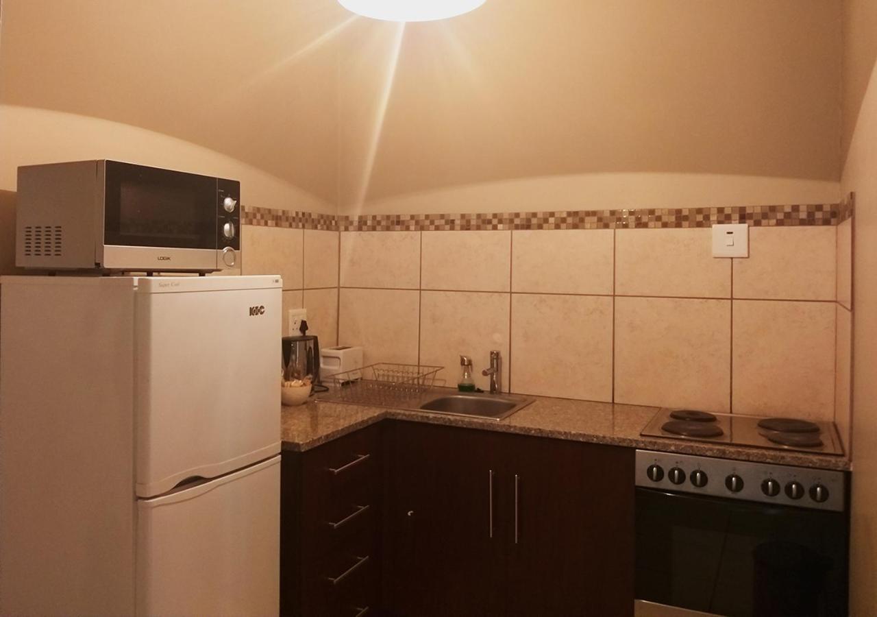 Alimento Guest House Upington Exterior foto